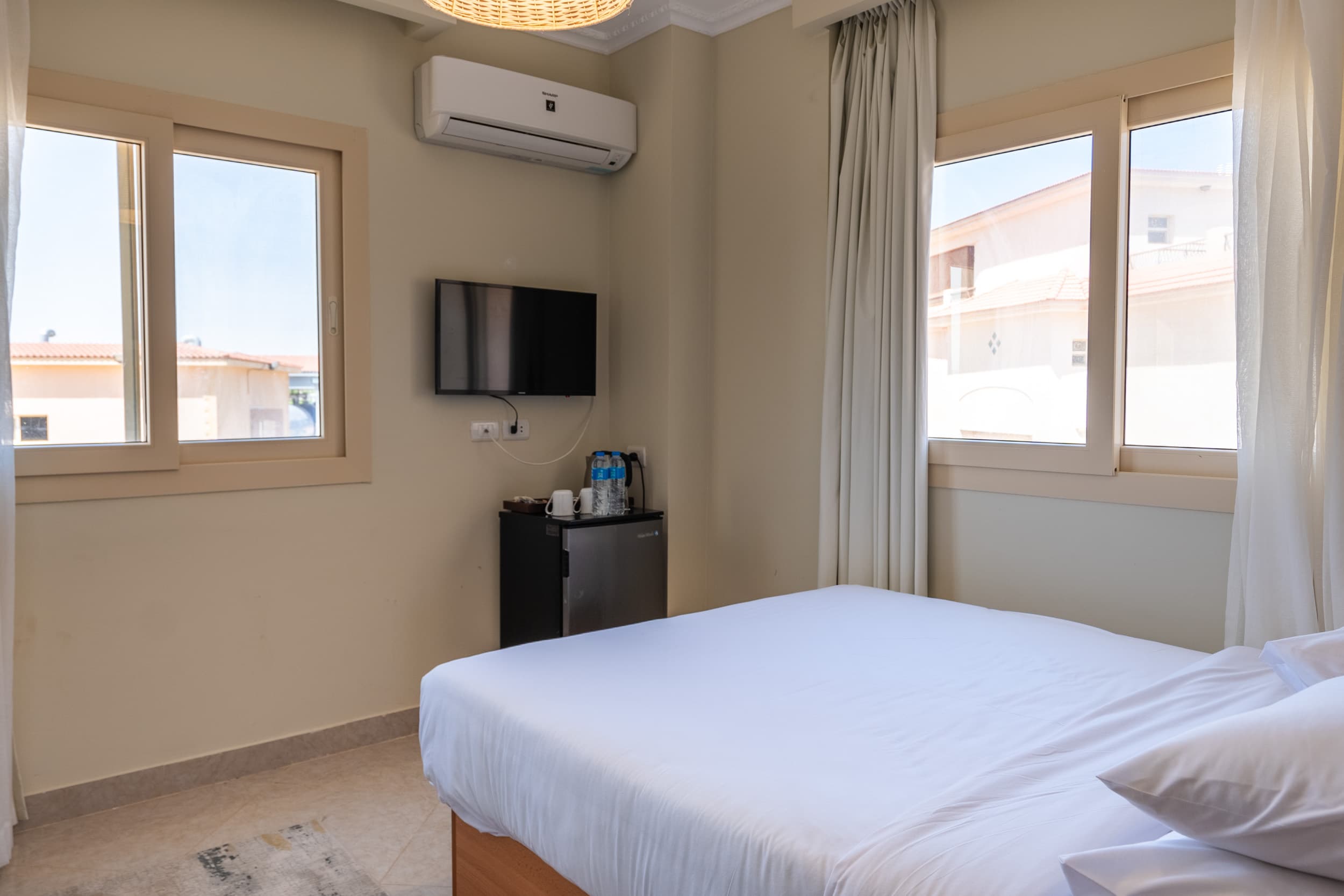 Rodinná premium izba s výhľadom na bazén D - foto 1